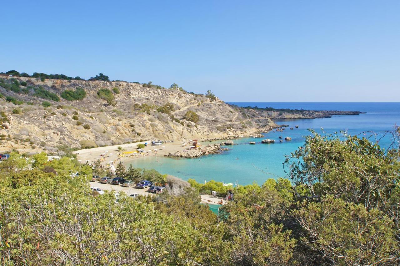 Villa Caren Paralimni Exterior foto